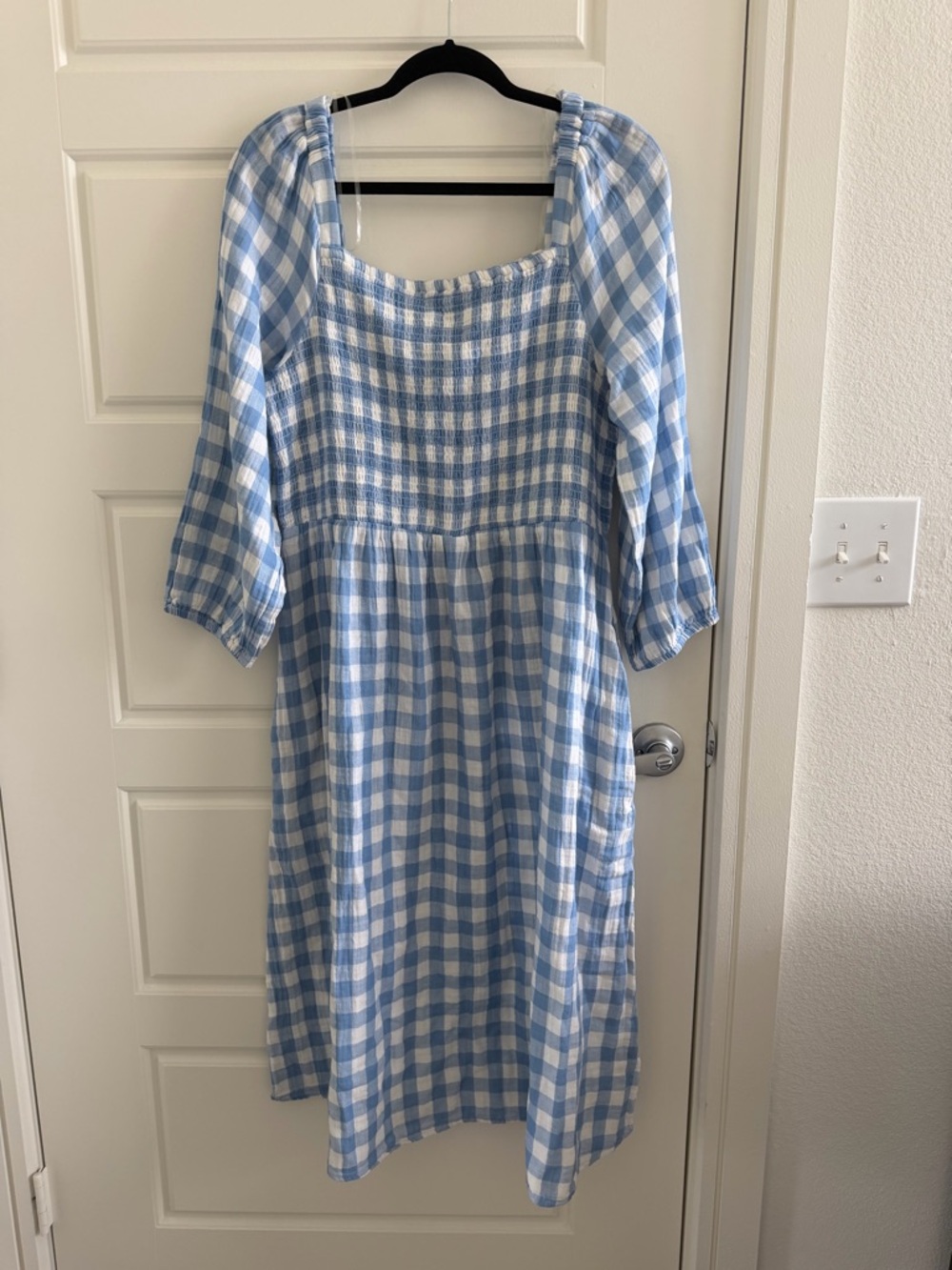 BeachLunchLounge Blue and White Gingham Smocked Midi Dress